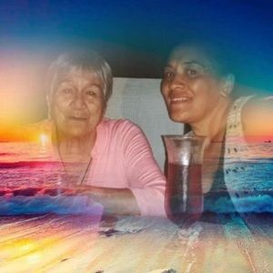 Meet your Posher, Tee